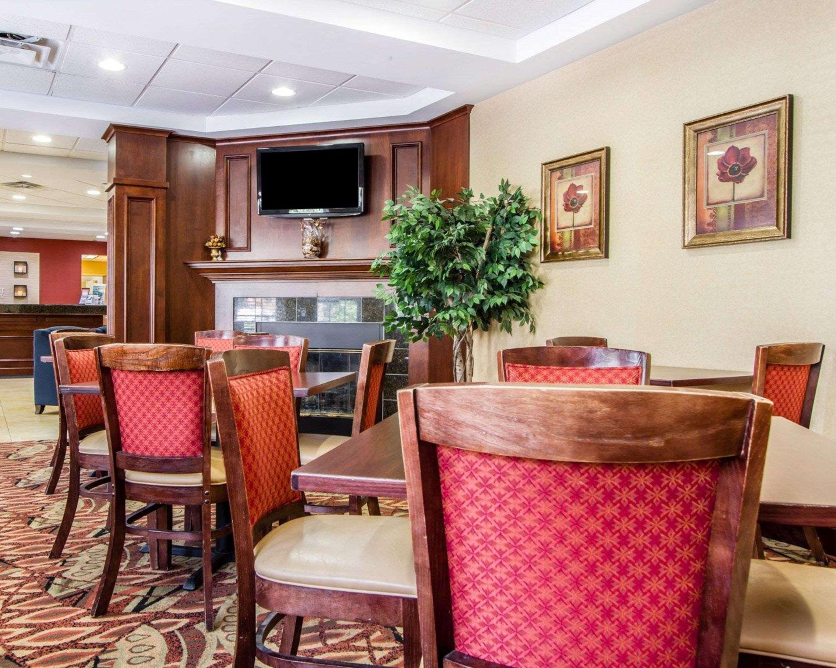 Comfort Inn & Suites Scarborough-Portland Buitenkant foto