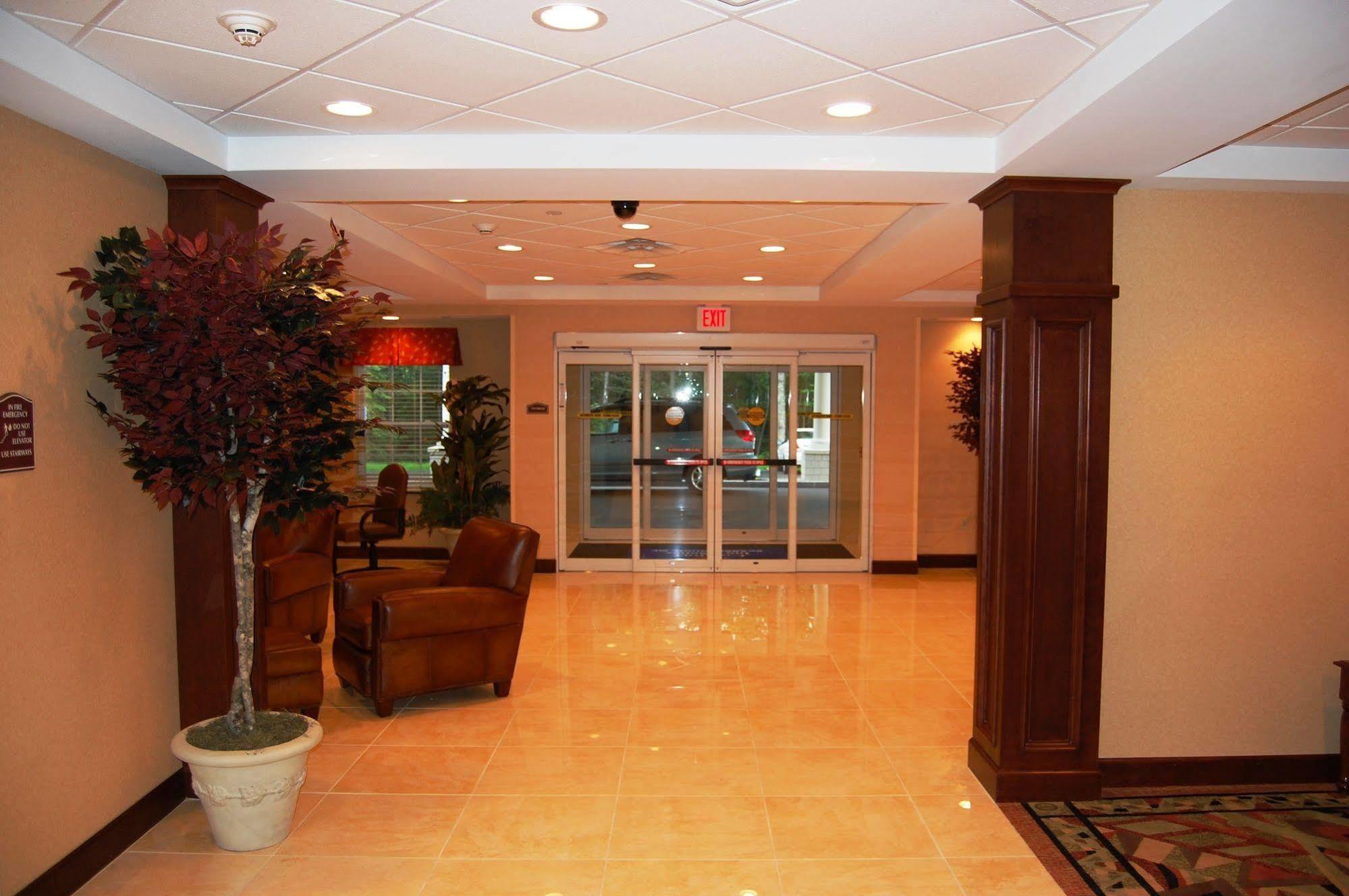 Comfort Inn & Suites Scarborough-Portland Buitenkant foto